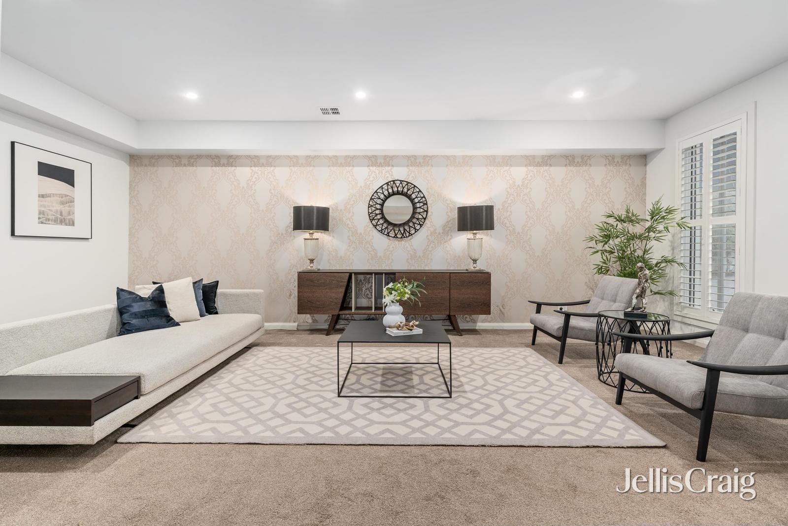 19 Trevor Court, Mount Waverley image 5