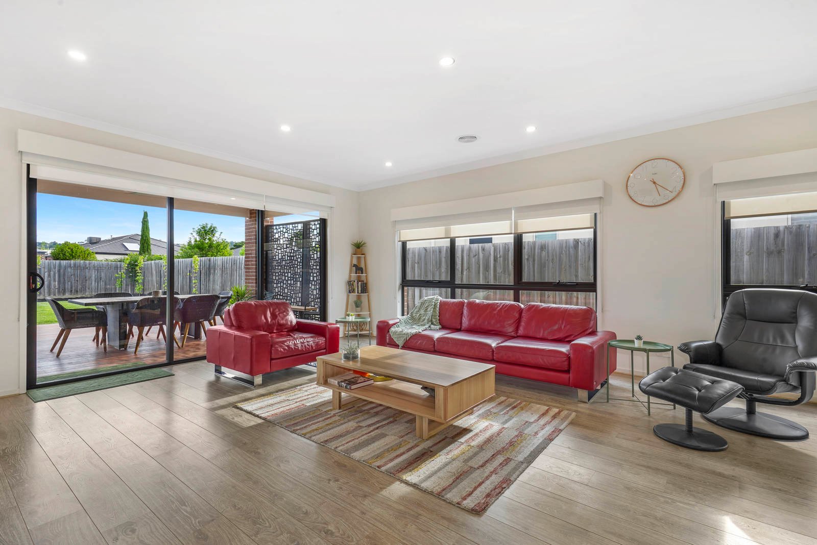 Property Gallery Thumbnail 9