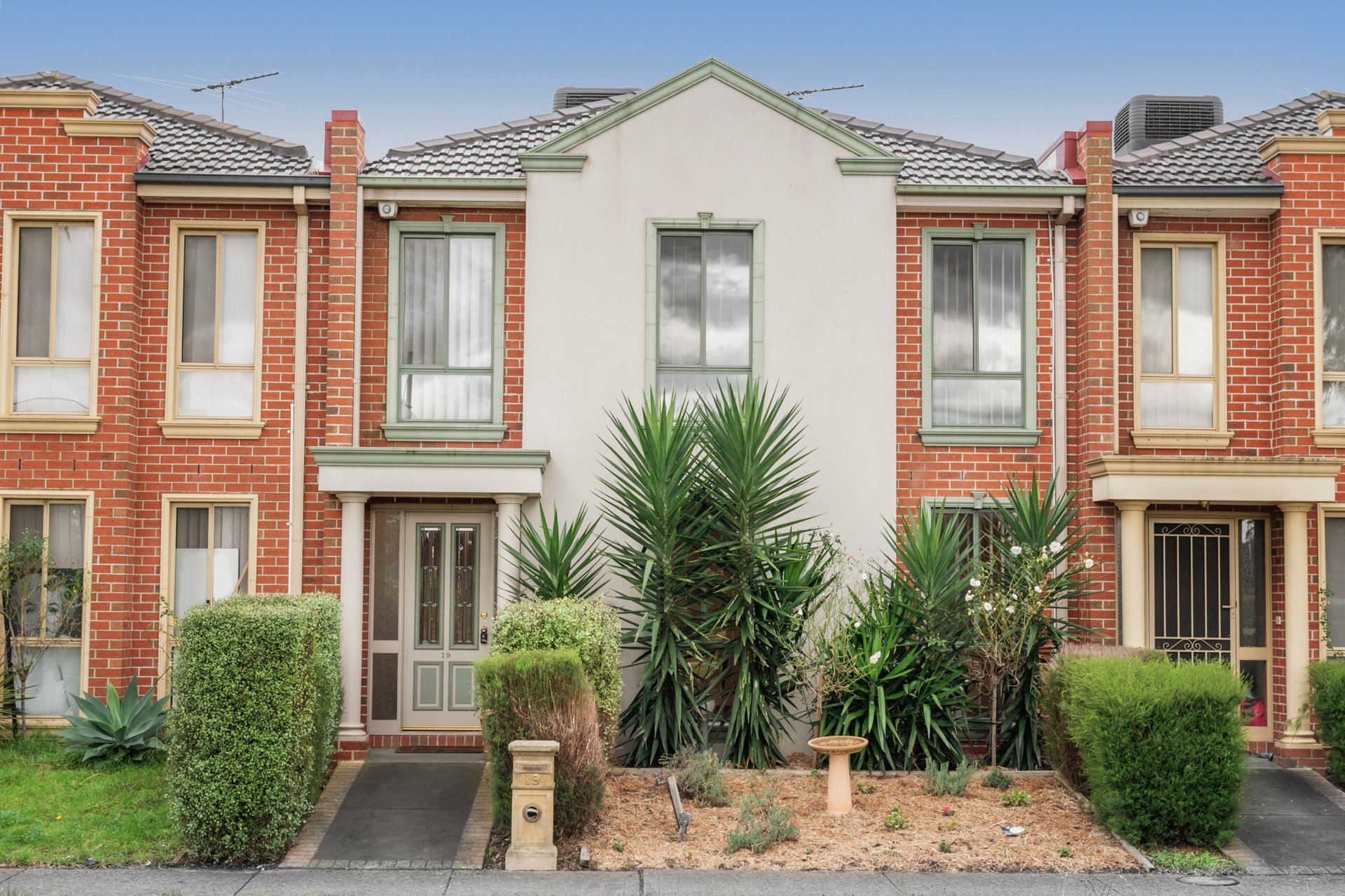 19 Vincent Drive, South Morang image 1