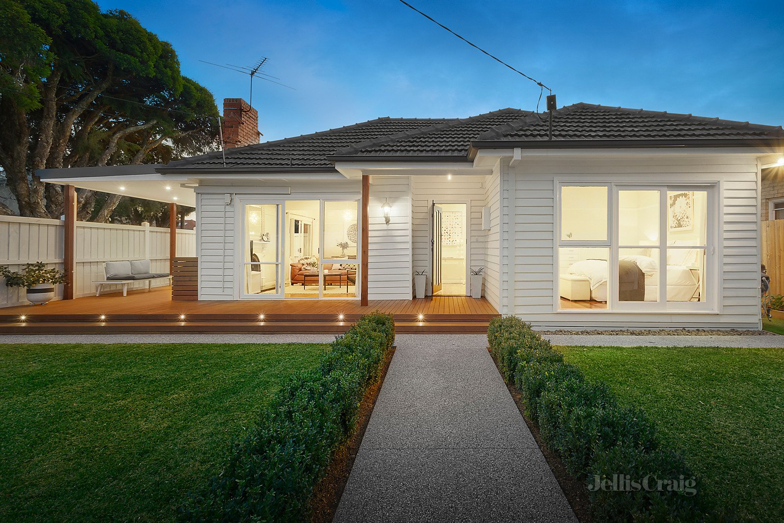 1/9 Ward Avenue, Oakleigh South image 1