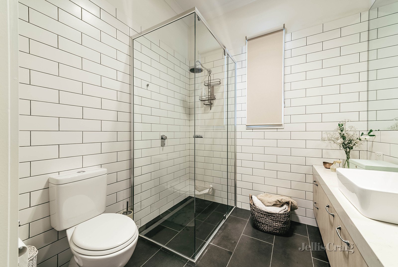 1/9 Ward Street, Kyneton image 11