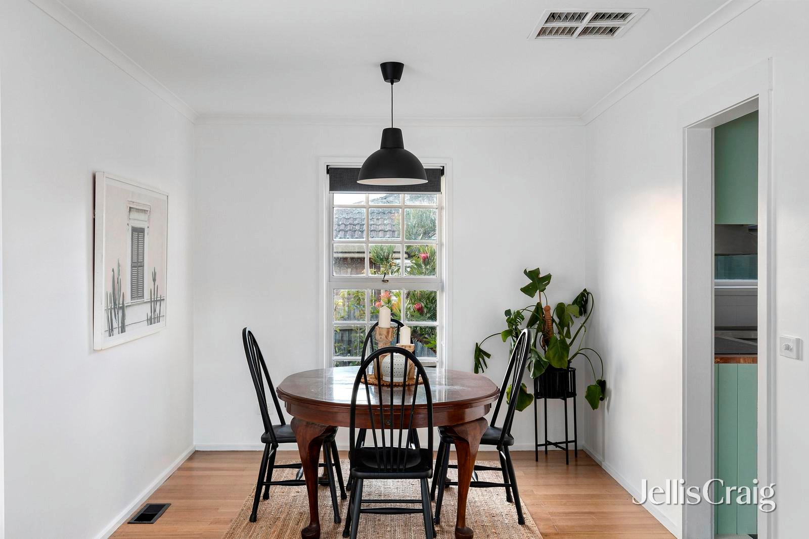 19 Warralong Avenue, Greensborough image 6