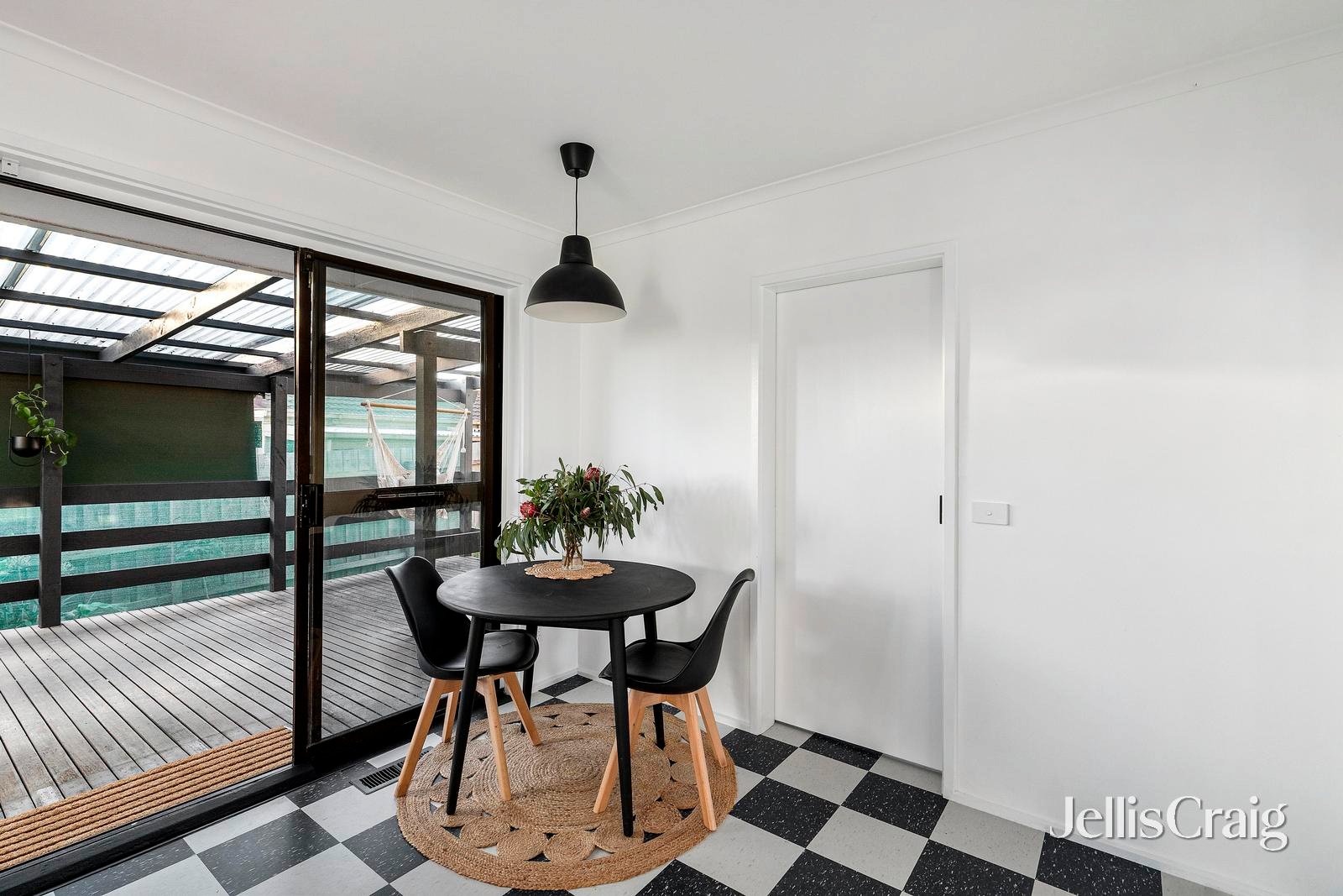 19 Warralong Avenue, Greensborough image 7