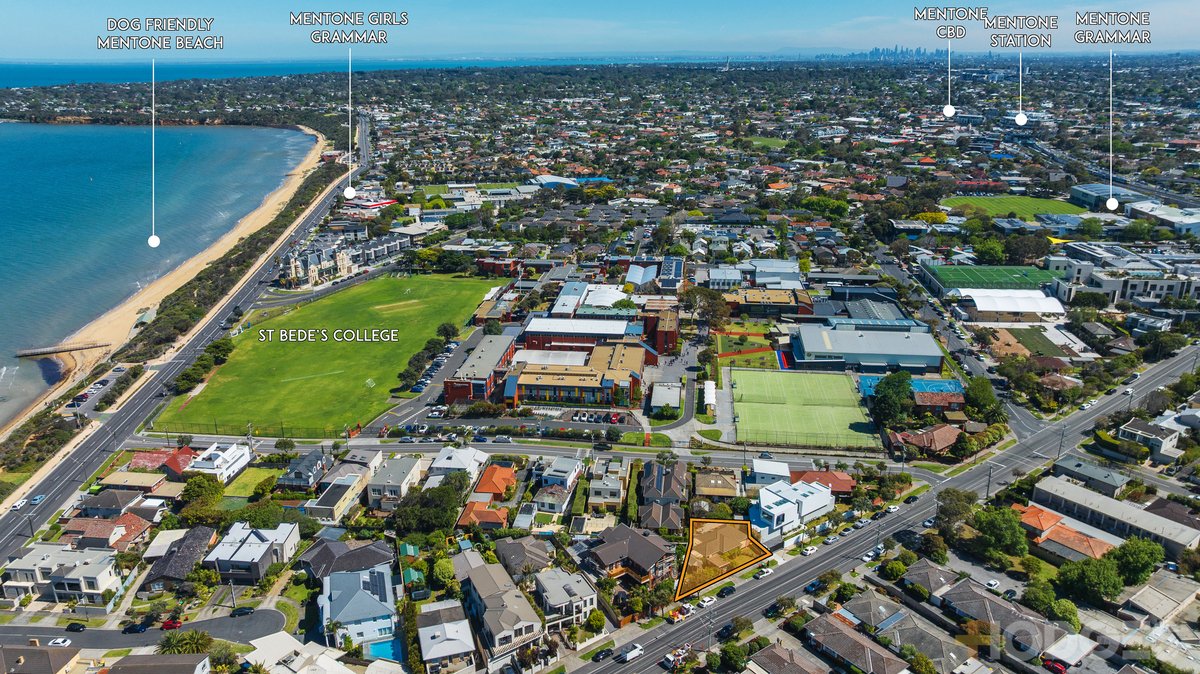19 Warrigal Road, Mentone, VIC, 3194