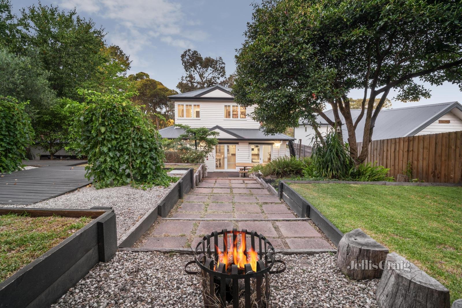 19 Wattle Grove, Eltham image 19