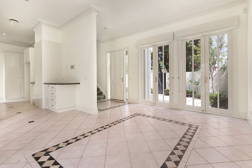1/9 Well Street, Brighton image 3