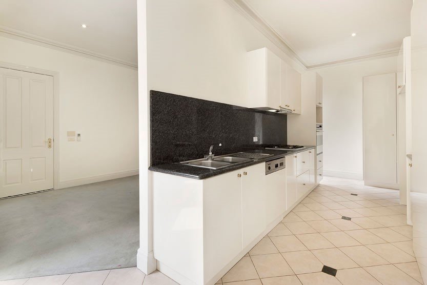 1/9 Well Street, Brighton image 2