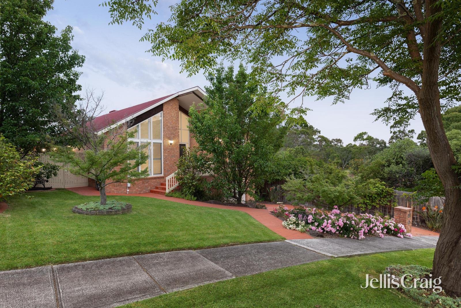 19 Wentworth Close, Diamond Creek image 1