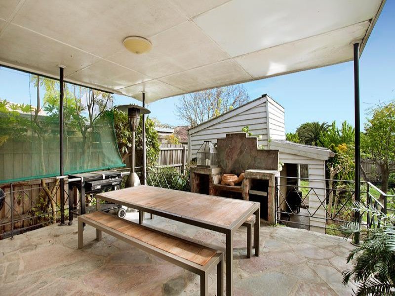 19 Weybridge Street, Surrey Hills image 9