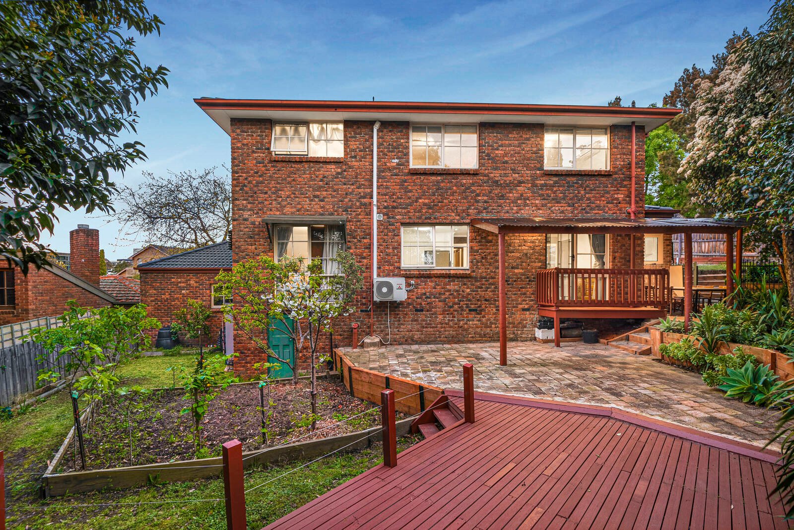 Property Gallery Thumbnail 14