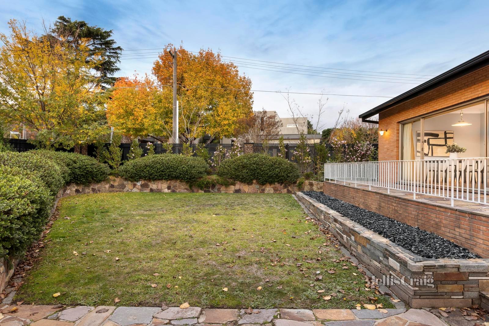 19 Withers Street, Ivanhoe East image 2