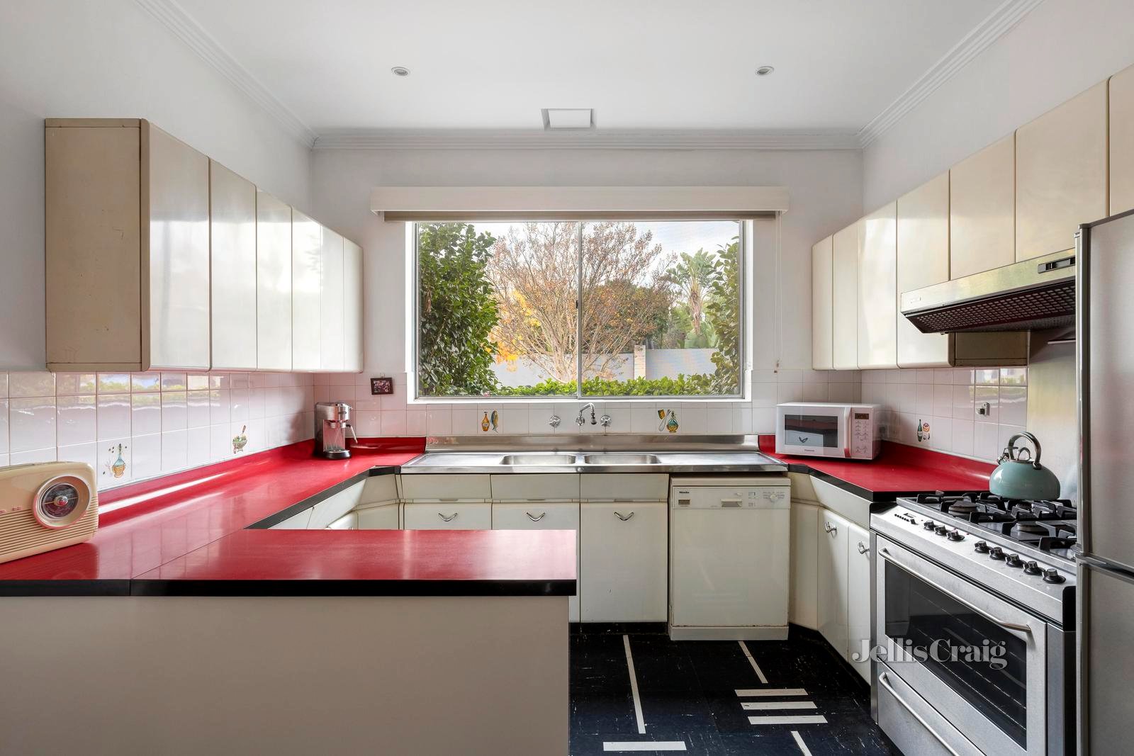 19 Withers Street, Ivanhoe East image 12