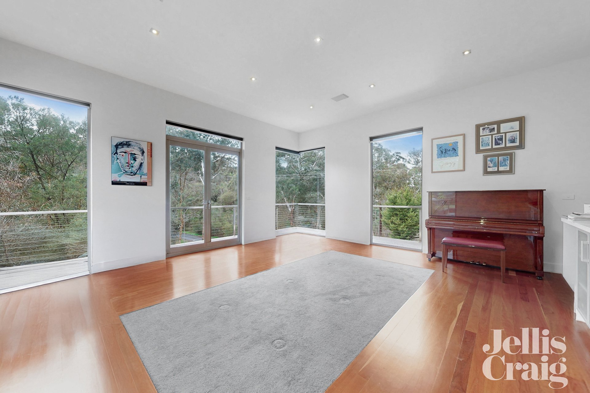 19 Yarra Hill Close, Lower Plenty image 6