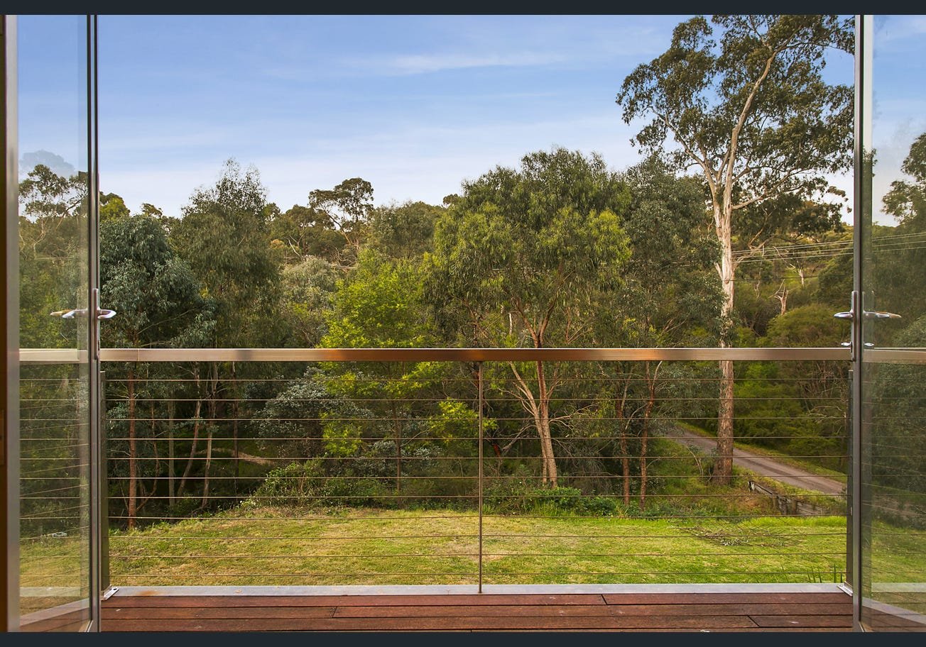 19 Yarra Hill Close, Lower Plenty image 14