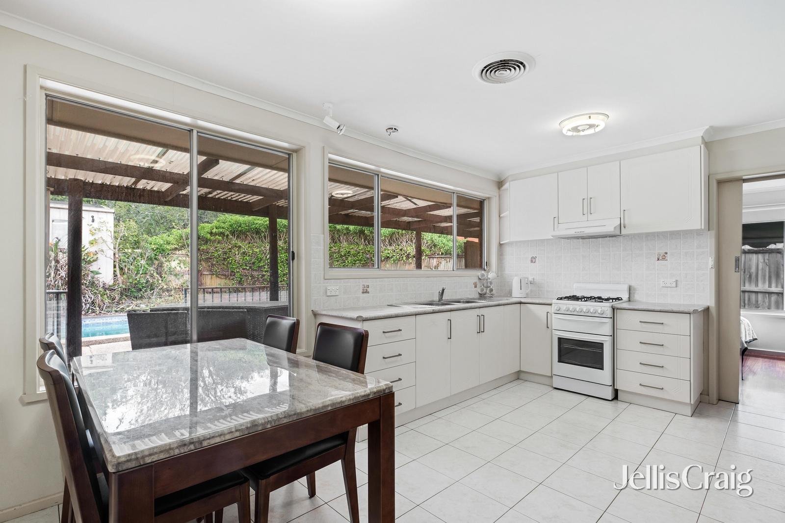 190 Albert Avenue, Boronia image 4
