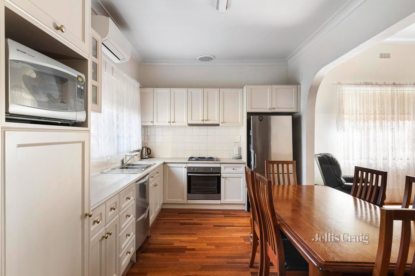 190 Albert Street, Brunswick image 3
