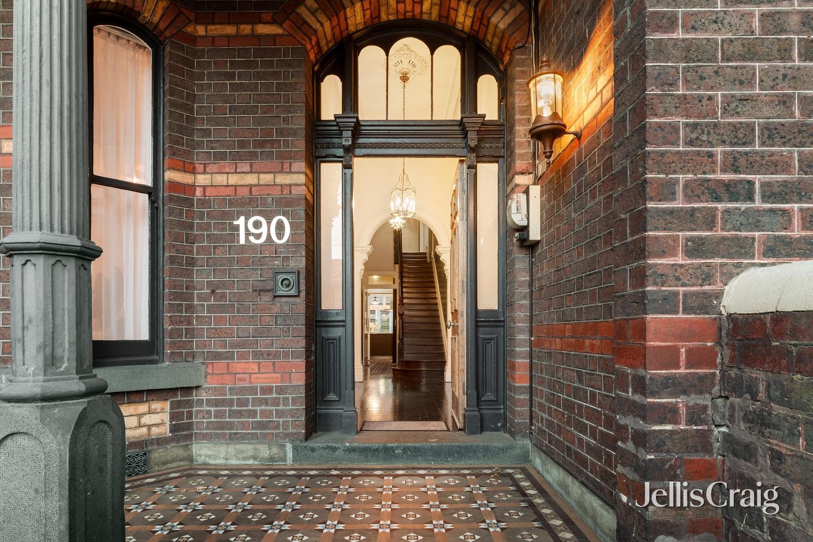 190 Auburn Road, Hawthorn image 2