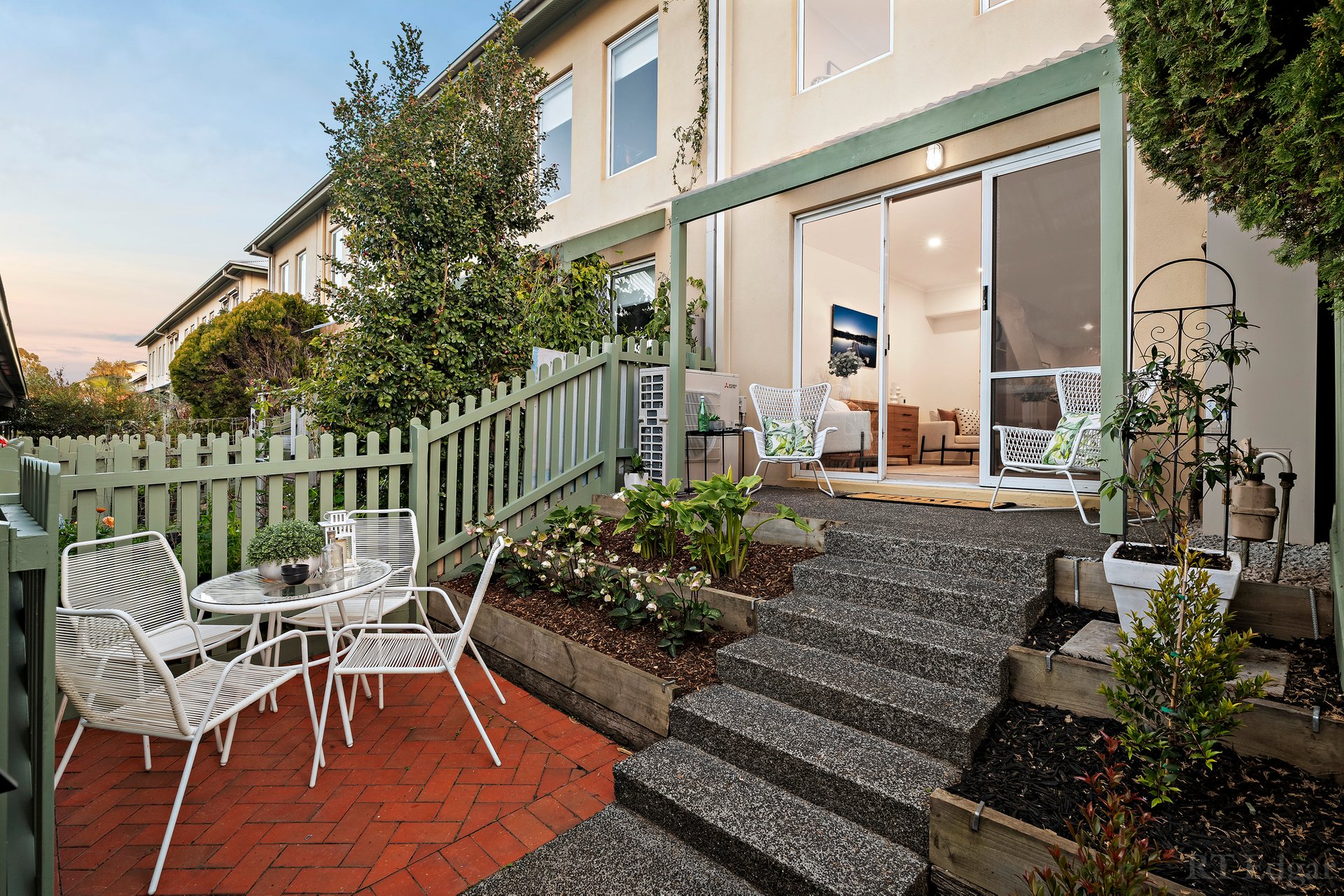 Property Gallery - Main Image