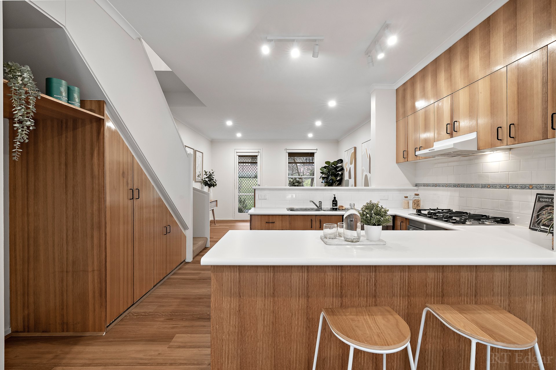 Property Gallery Thumbnail 3