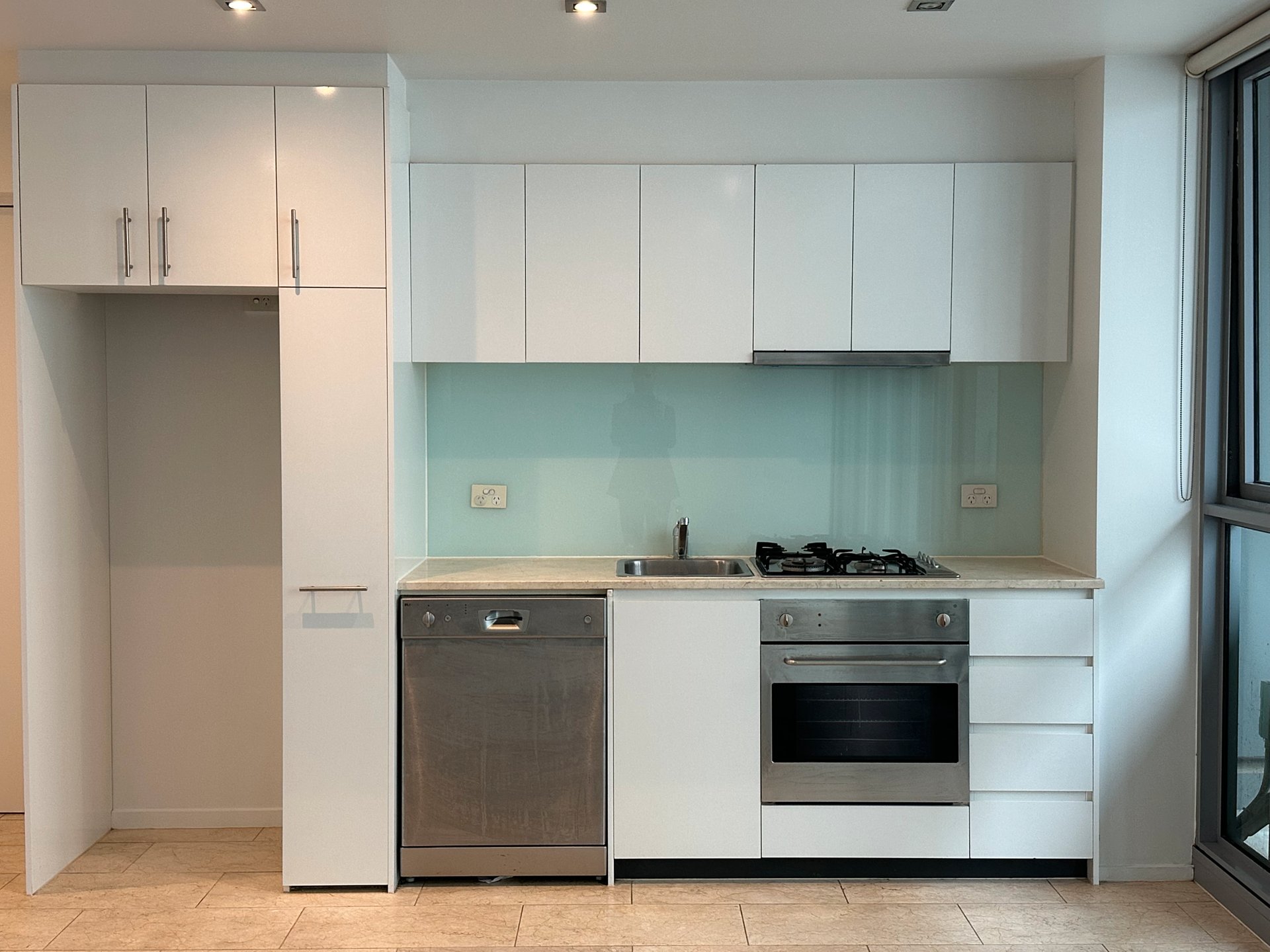 1901 / 8 Downie Street Melbourne