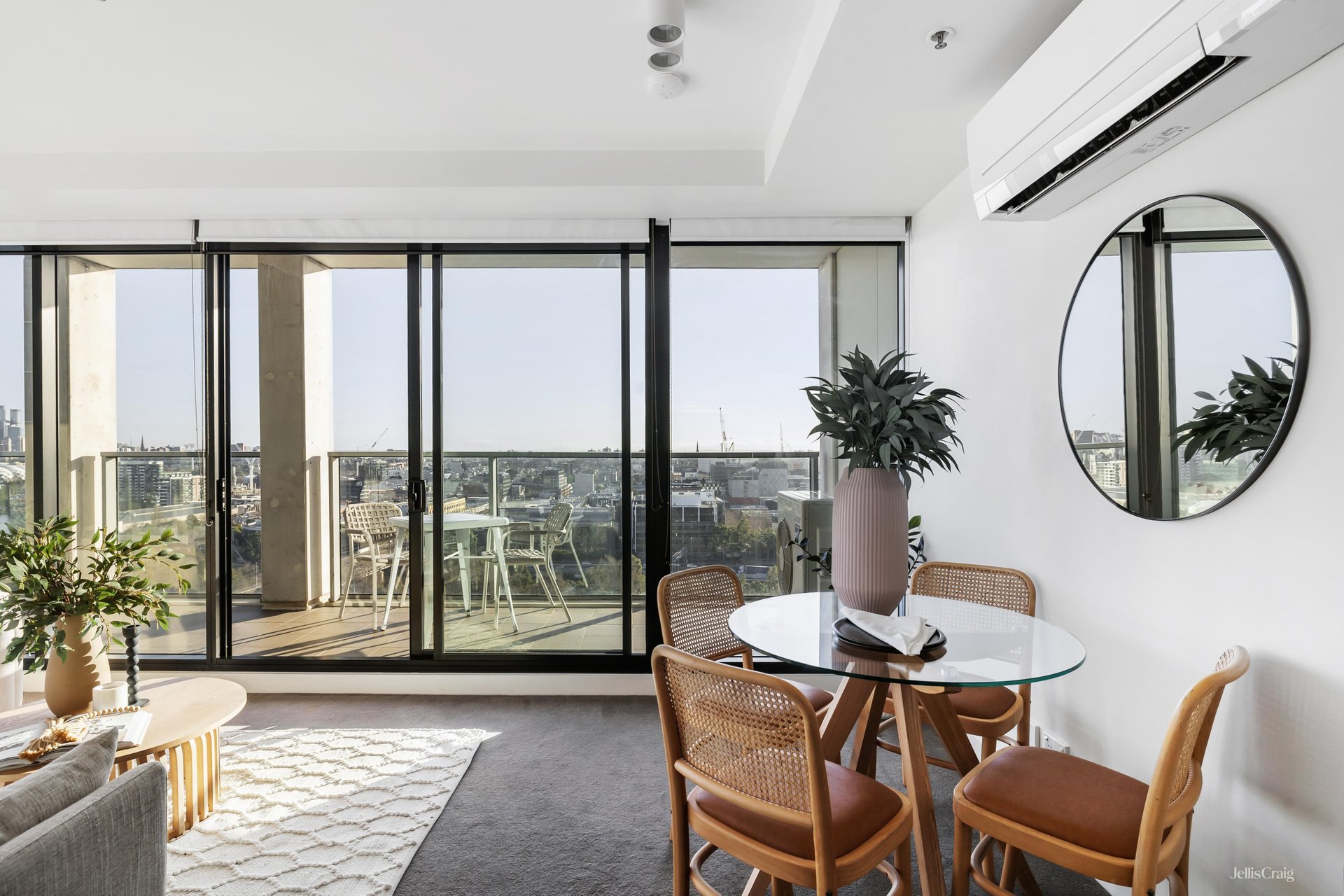 1905/50-54 Claremont St, South Yarra image 3