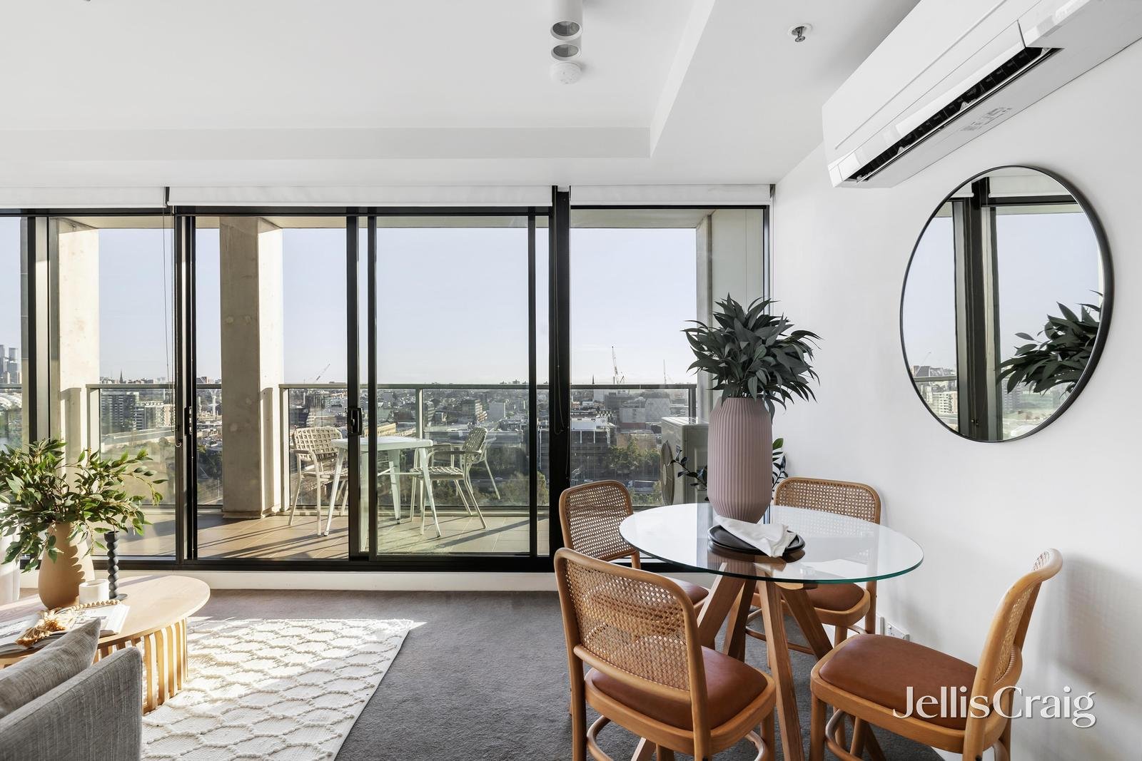 1905/50-54 Claremont Street, South Yarra image 5