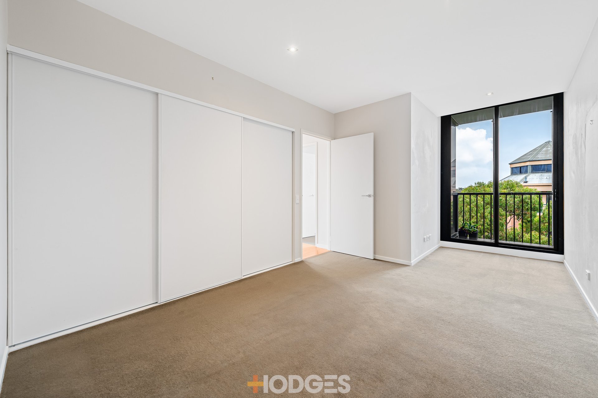 190 / 73 River Street Richmond