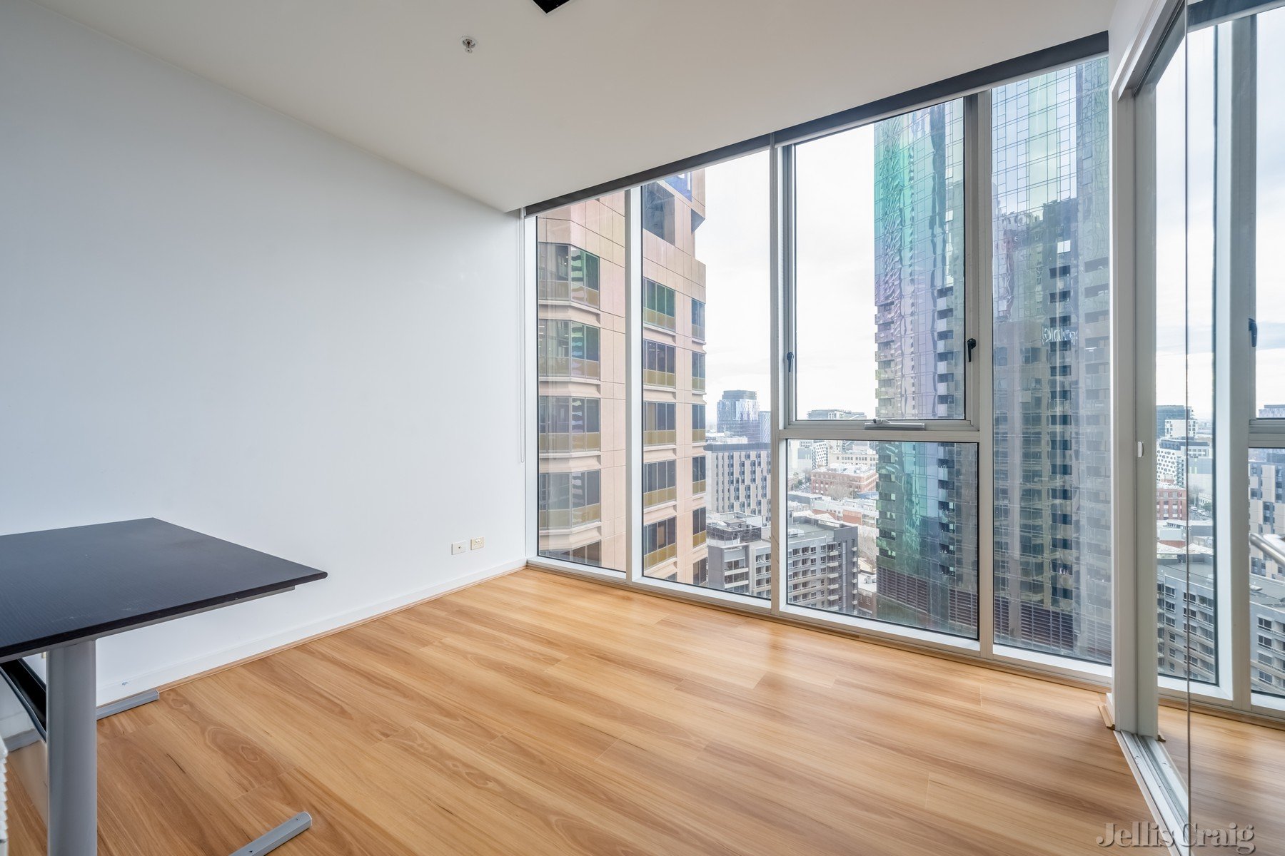 1907/483 Swanston Street, Melbourne image 3