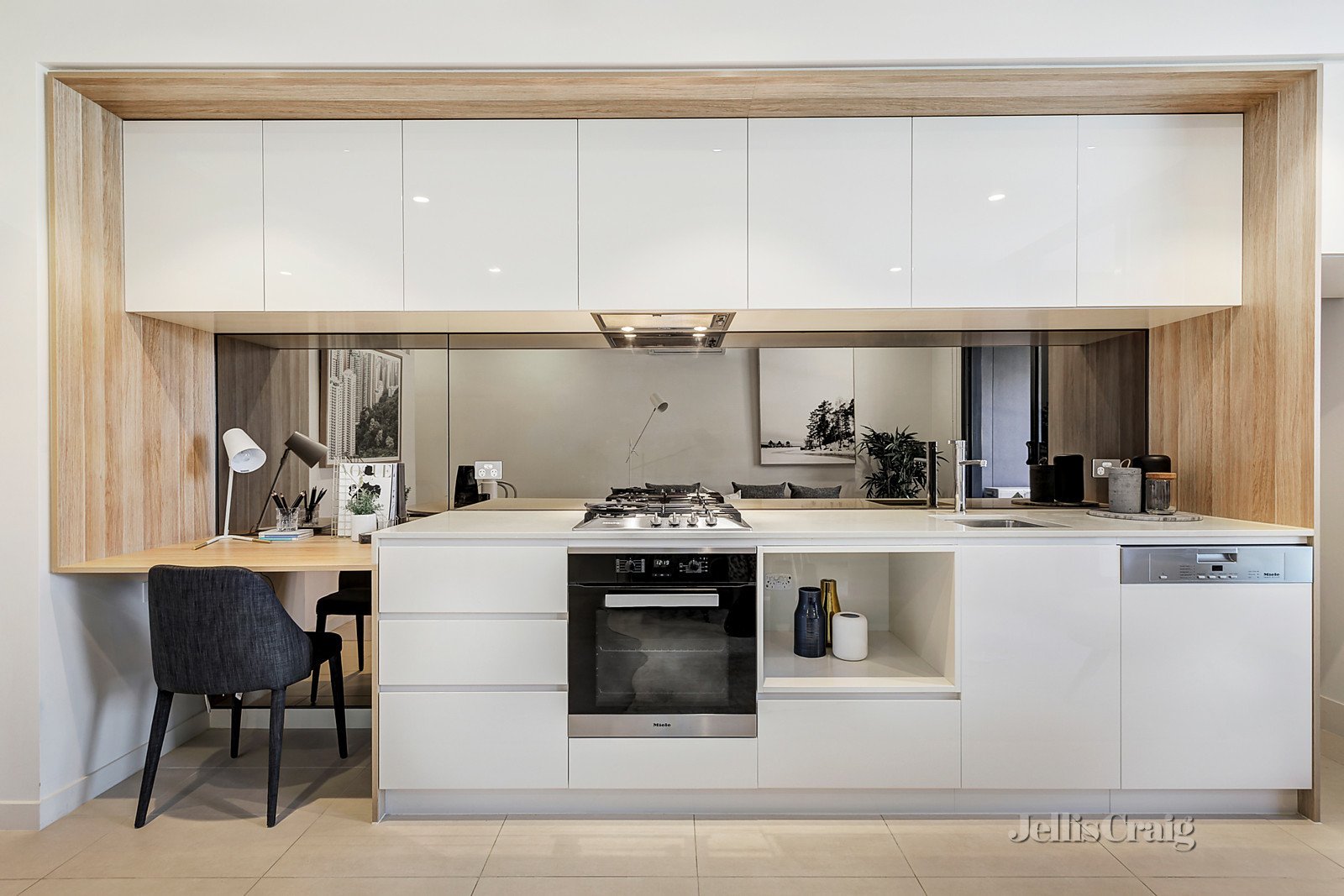1909/3 Yarra Street, South Yarra image 1