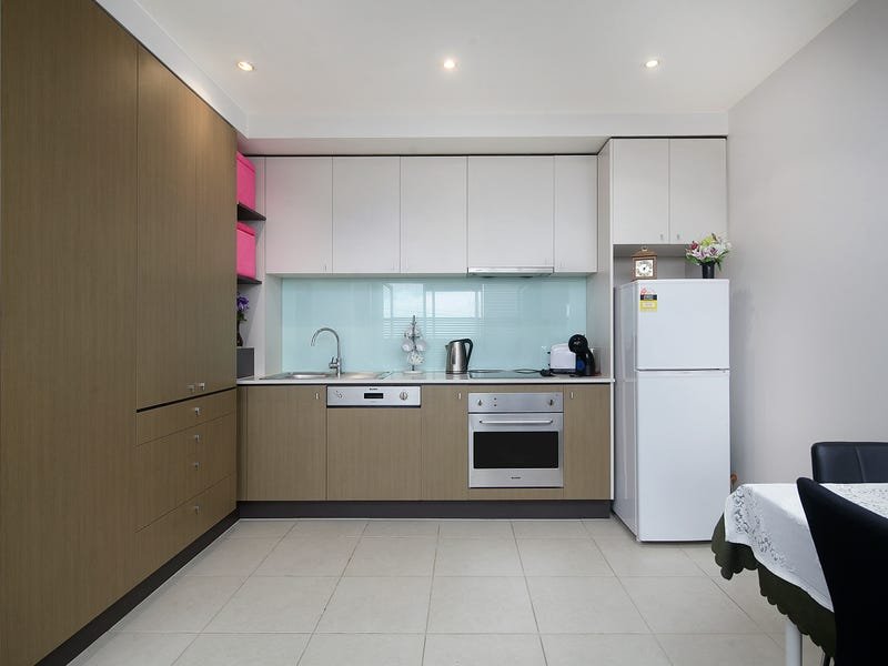 Property Gallery Thumbnail 4