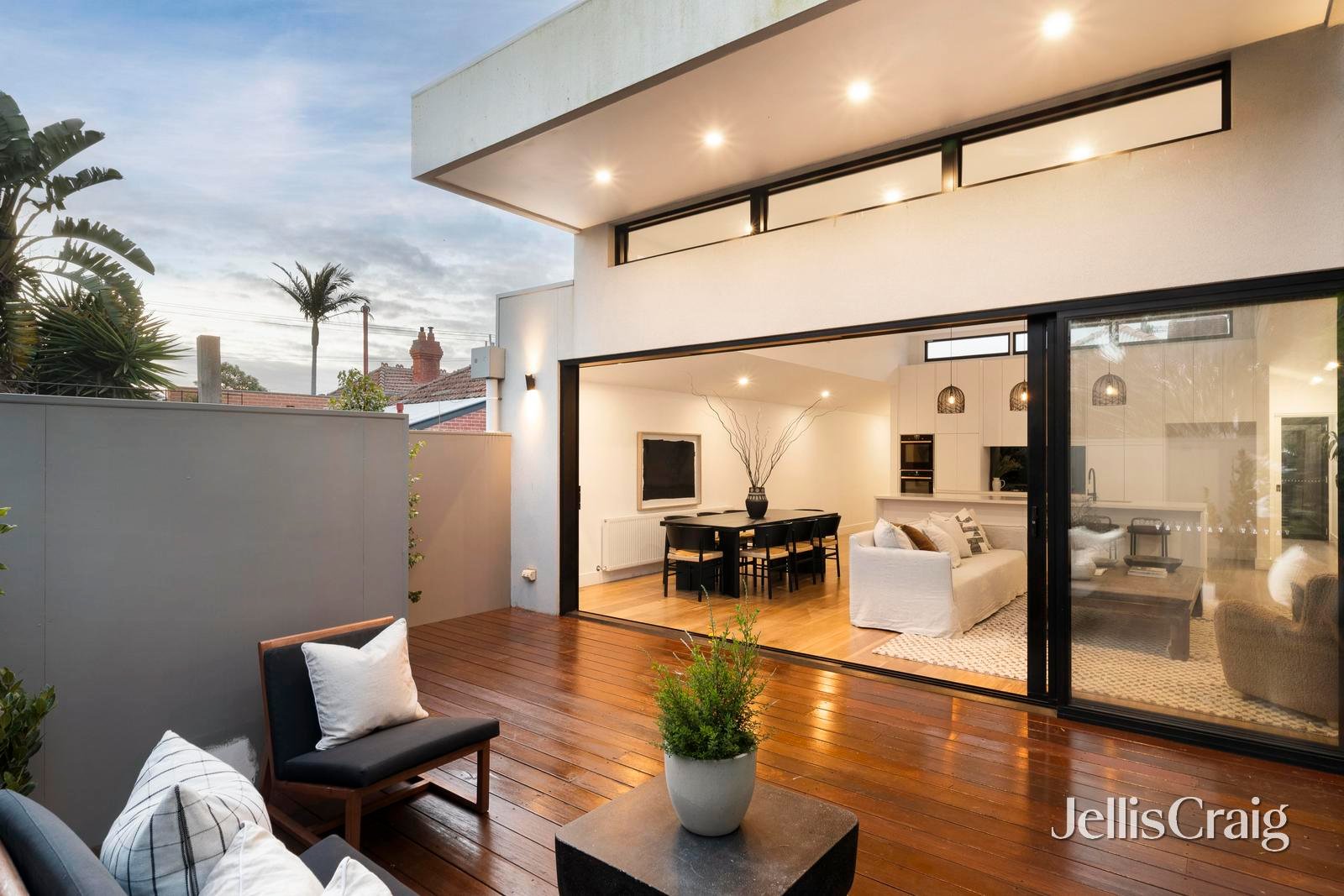 191 Alma Road, St Kilda East image 1