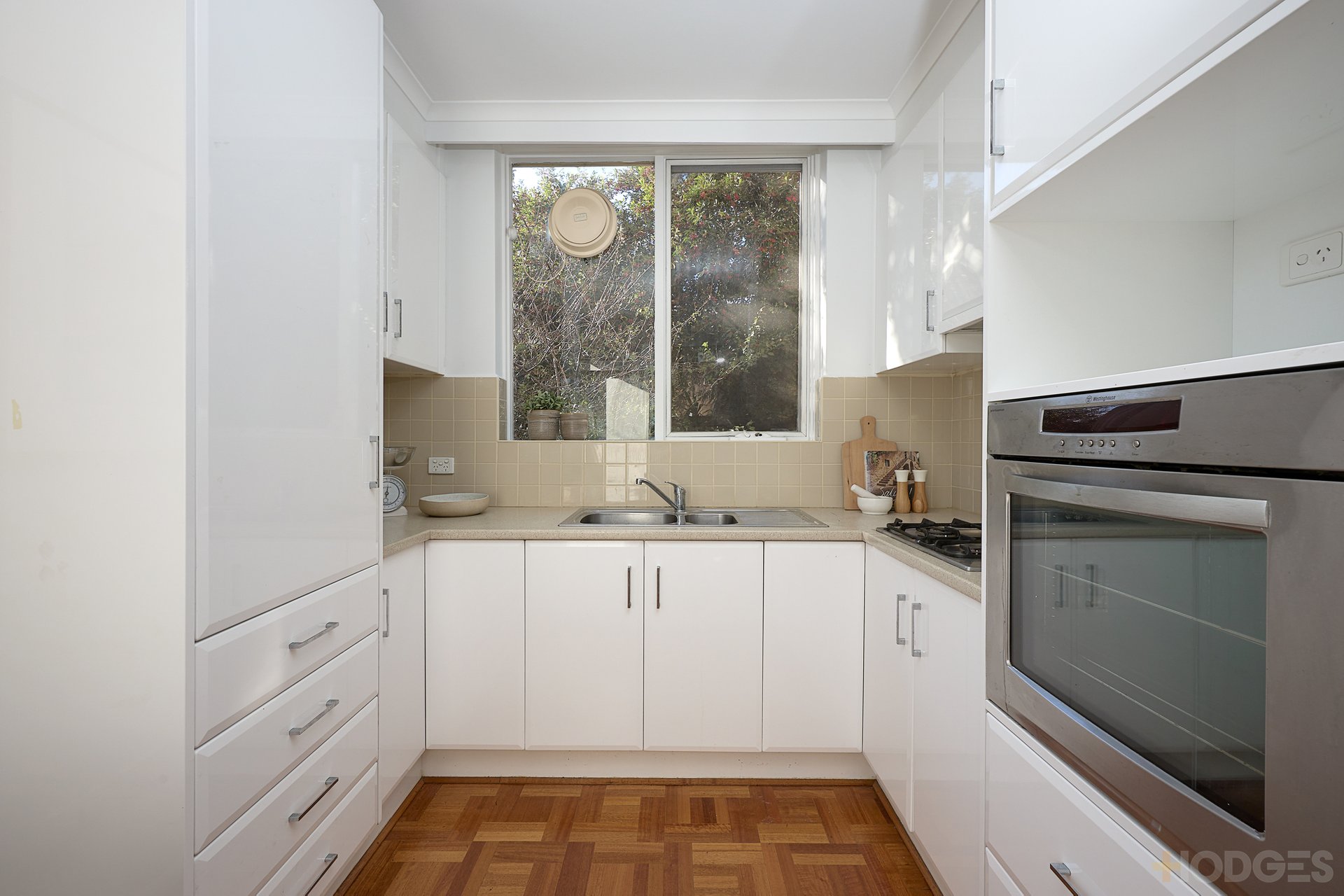 1 / 91 Beach Road Sandringham