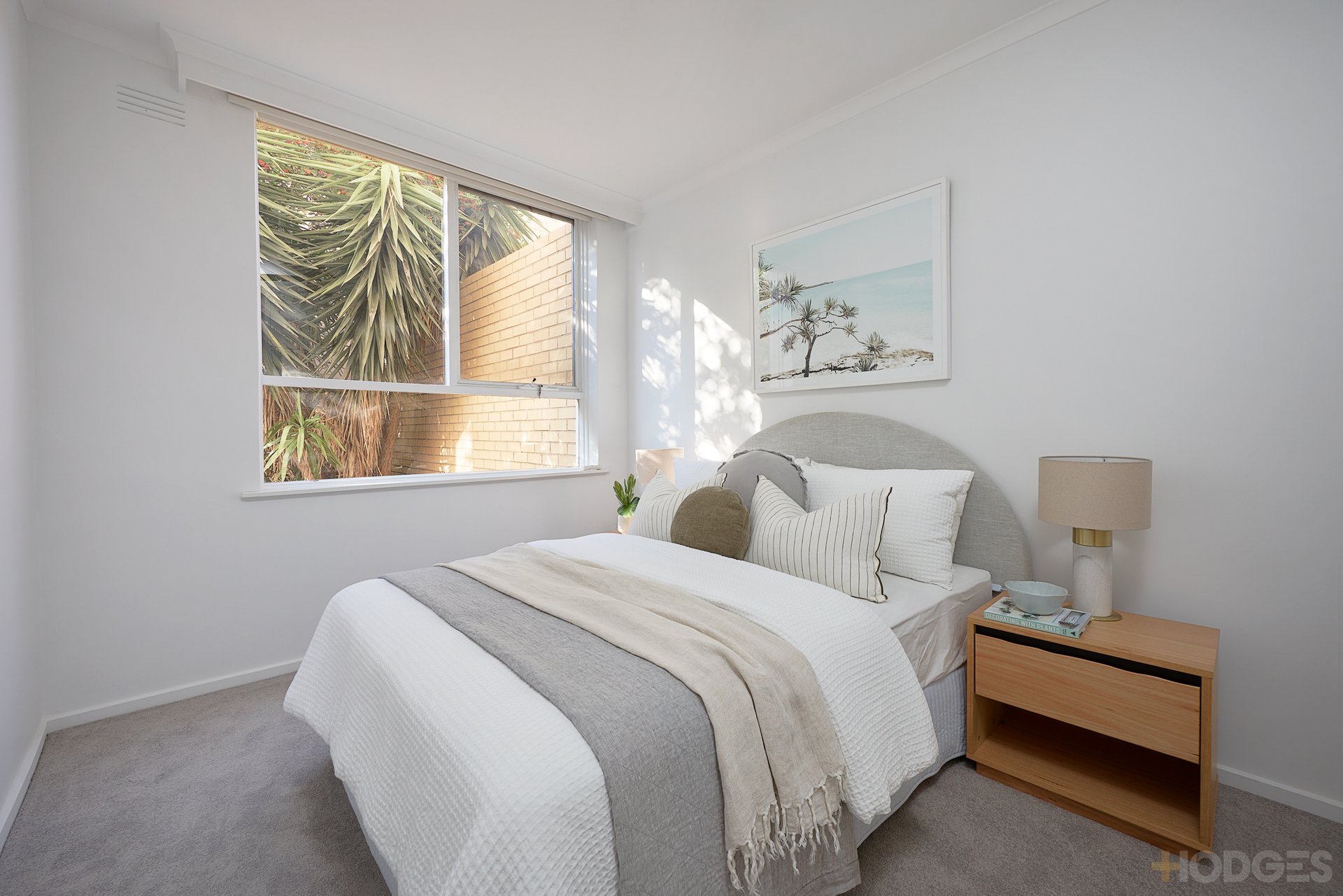 1 / 91 Beach Road Sandringham