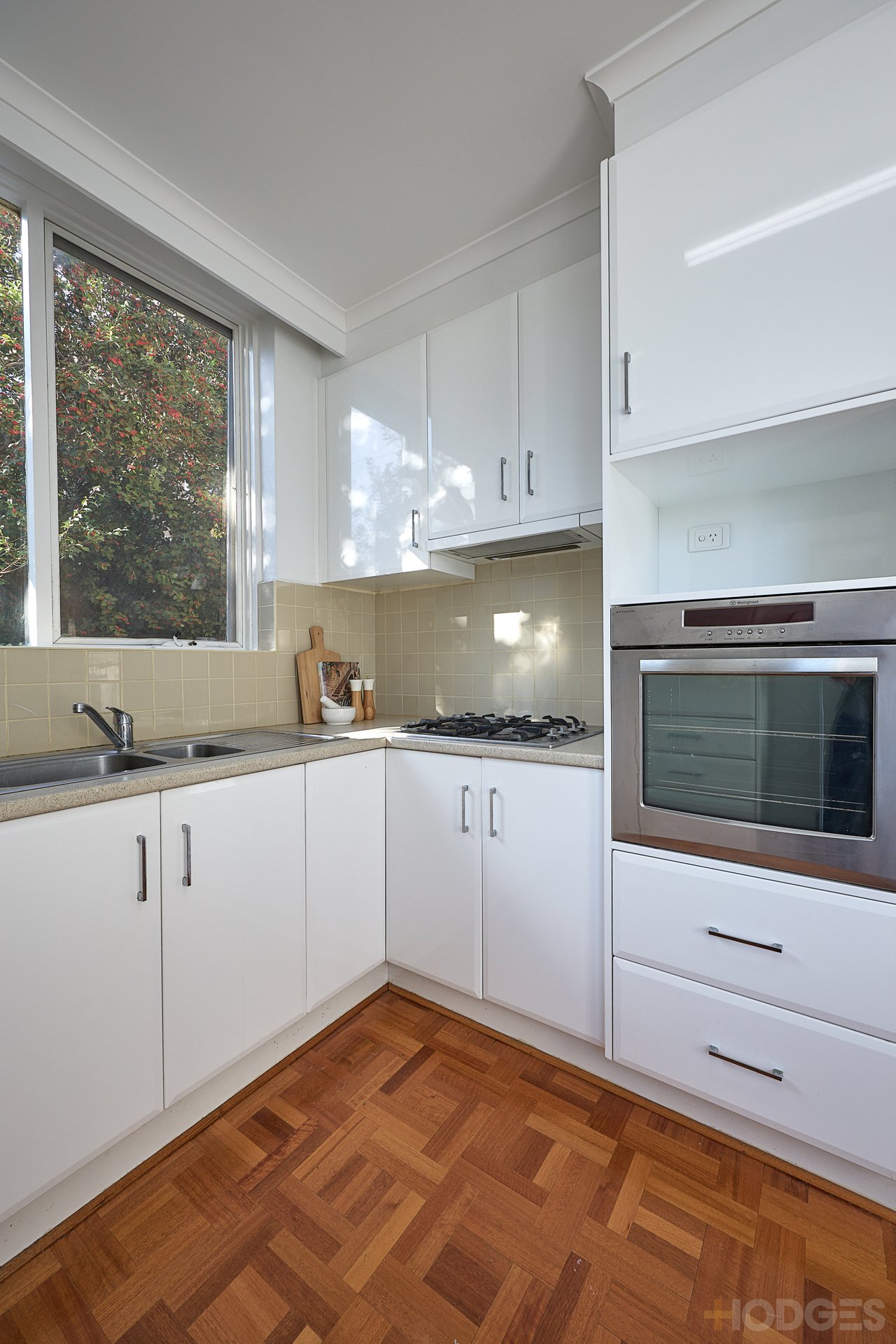 1 / 91 Beach Road Sandringham