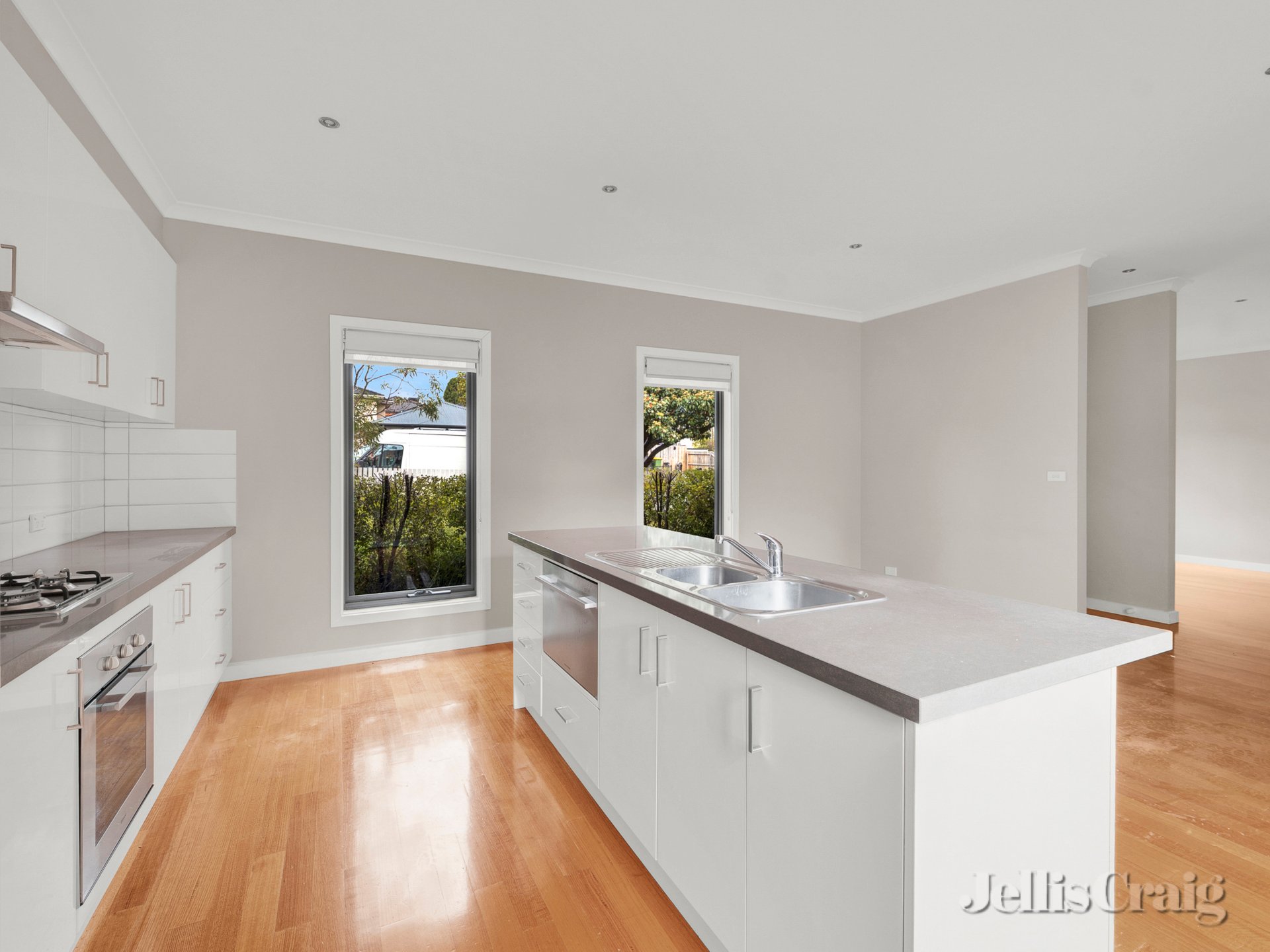 1/91 Beatty Street, Ivanhoe image 2