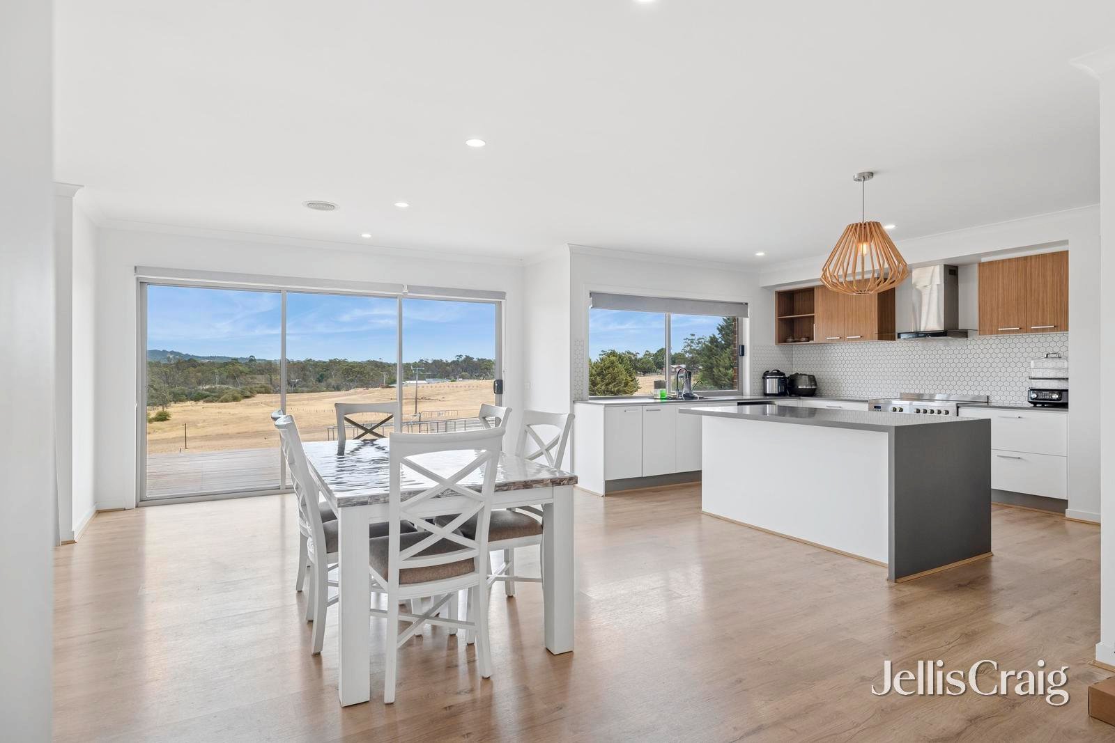 191 Bendigo Sutton Grange Road, Elphinstone image 11