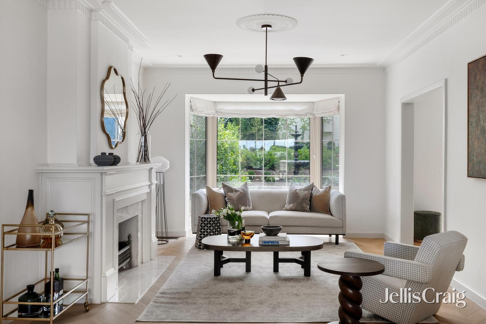 1/91 Grange Road, Toorak image 4