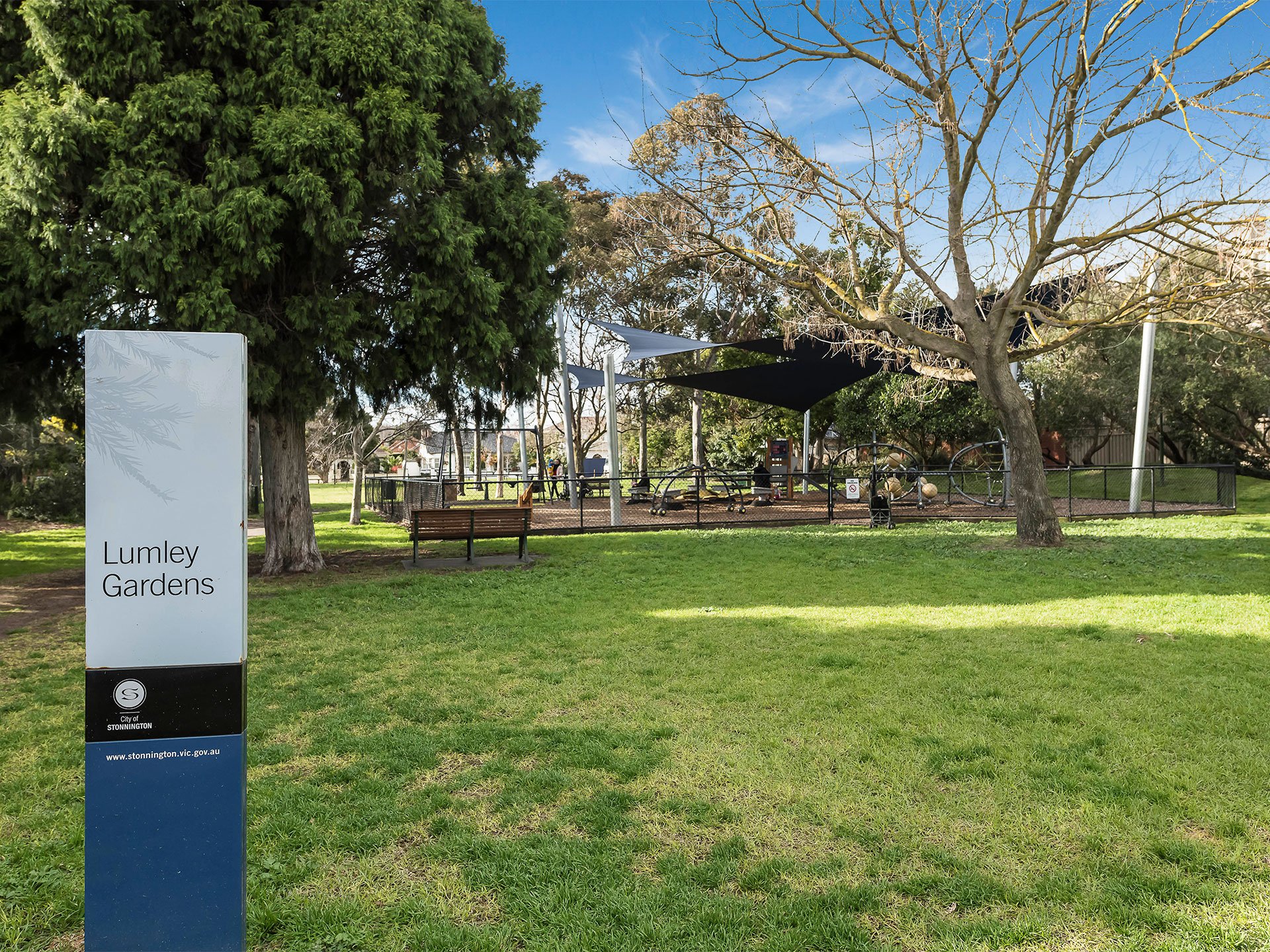 19 / 1 Lumley Court PRAHRAN