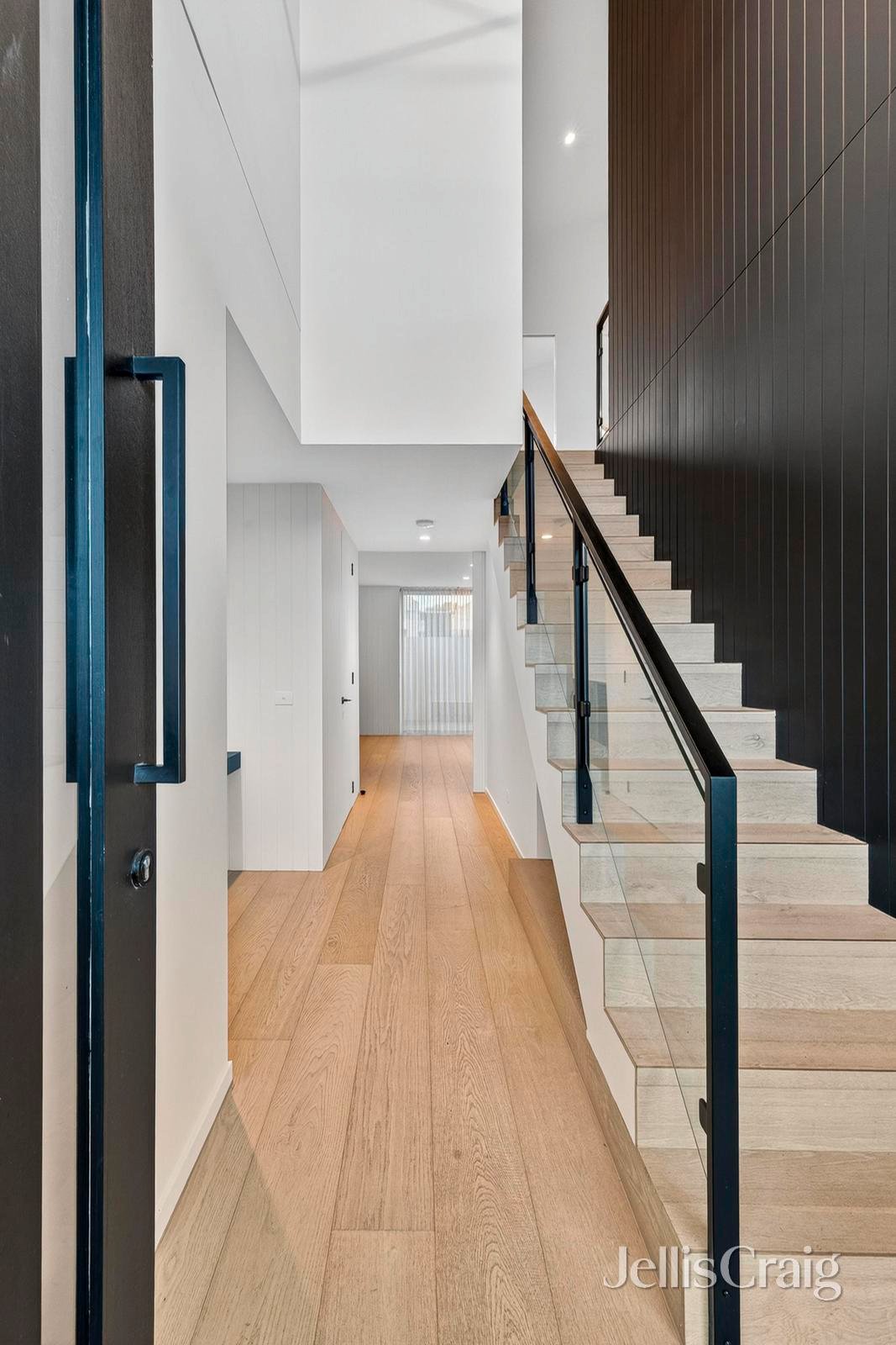 1/91 The Avenue, Ocean Grove image 2