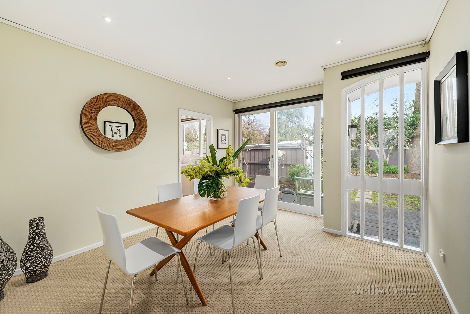 1/910 Burke Road, Deepdene image 4