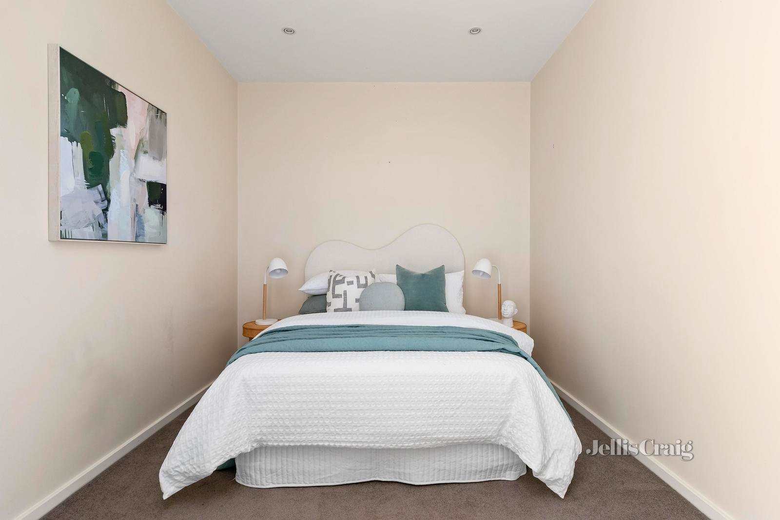 19/102 Union Road, Ascot Vale image 4