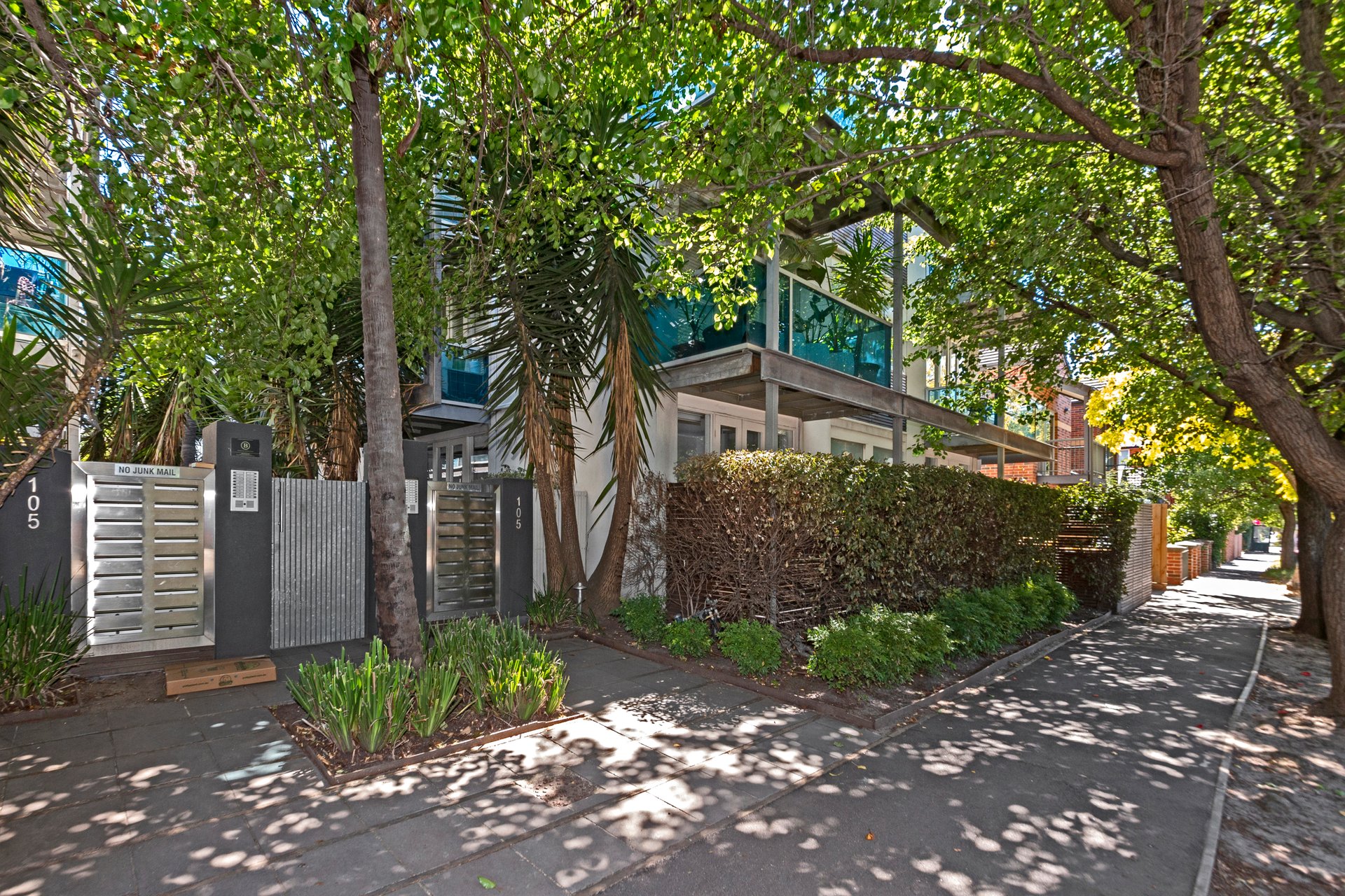 19 / 105-107 Park St  St Kilda West