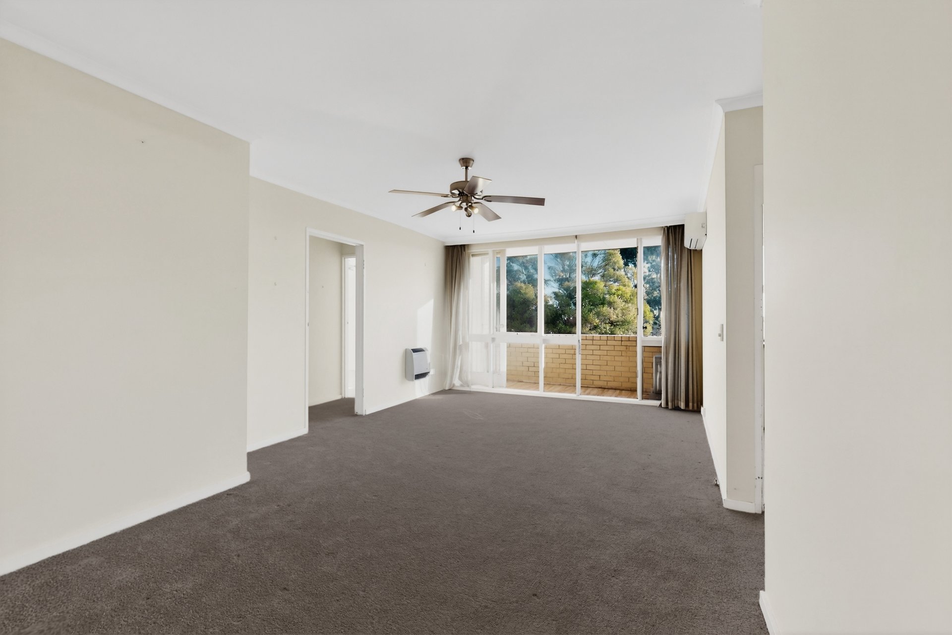 19/15 Alexandra Avenue, Elsternwick image 2
