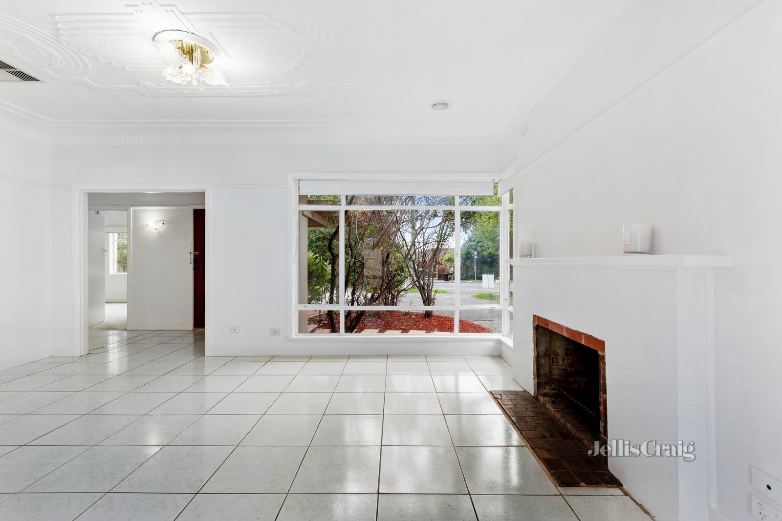 1/92 Bedford Road, Heathmont image 3