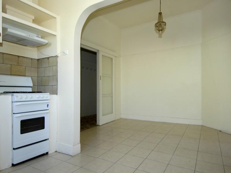 192 Shannon Avenue, Geelong West image 4
