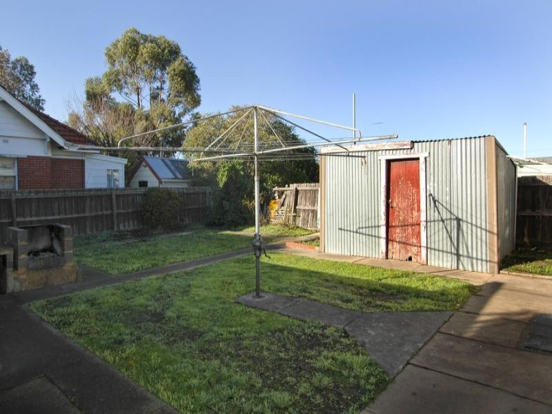 192 Shannon Avenue, Geelong West image 5