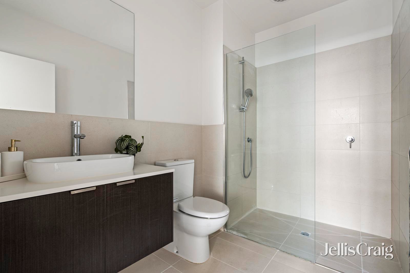 19/22 French Avenue, Northcote image 11