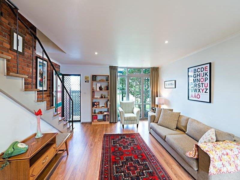 19/247 McKean Street, FITZROY NORTH VIC 3068