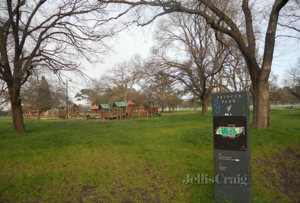 19/26 Garton Street, Princes Hill image 7