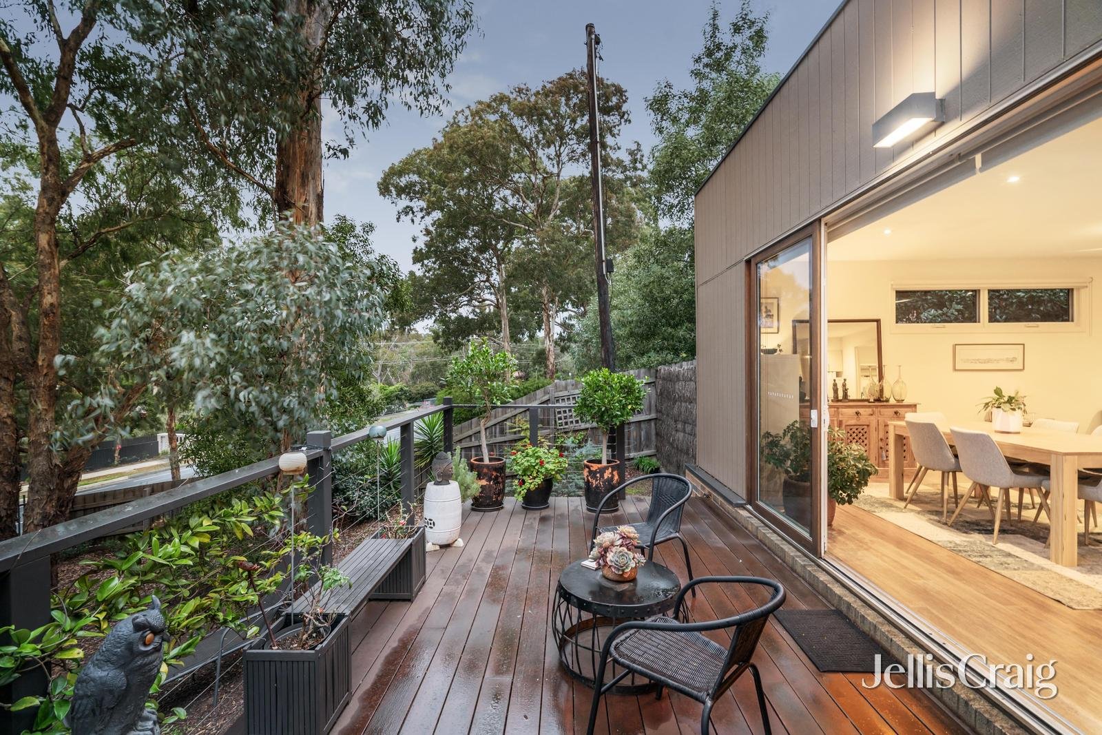 1/93 Karingal Drive, Briar Hill image 11